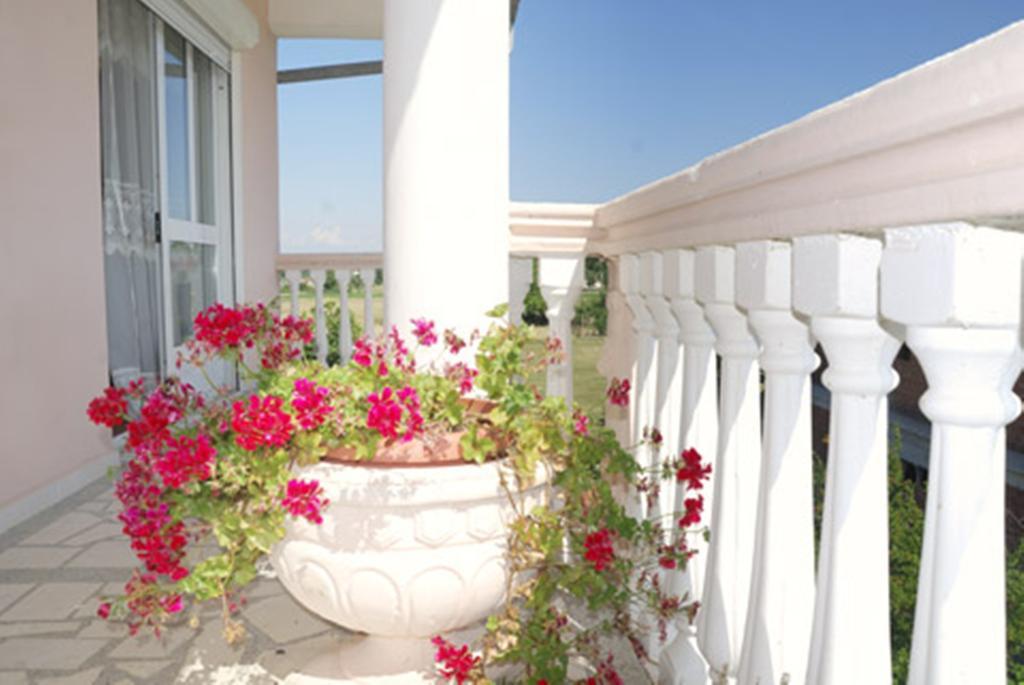 Di Vincenzo Inn Ulcinj Kültér fotó