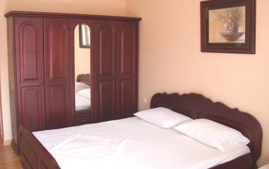Di Vincenzo Inn Ulcinj Kültér fotó