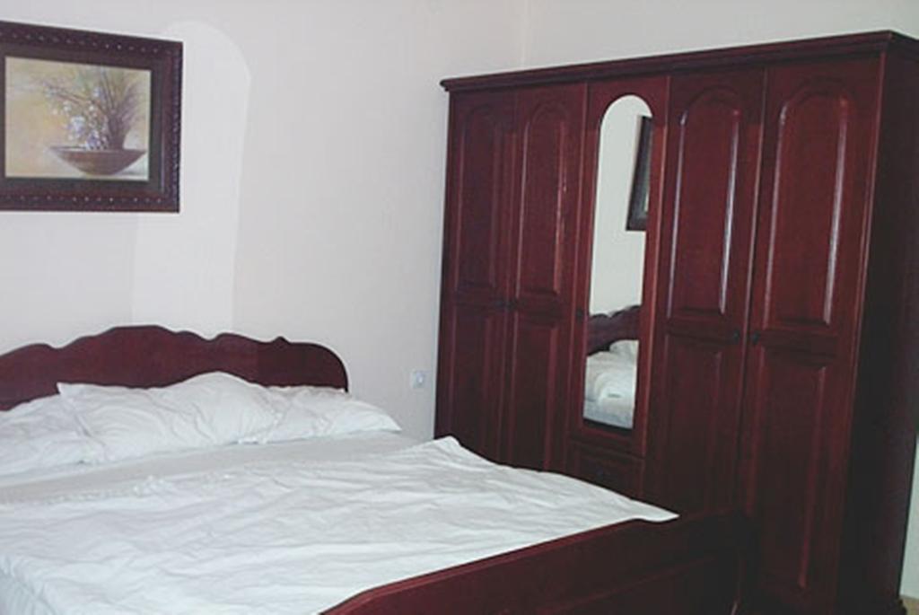 Di Vincenzo Inn Ulcinj Kültér fotó